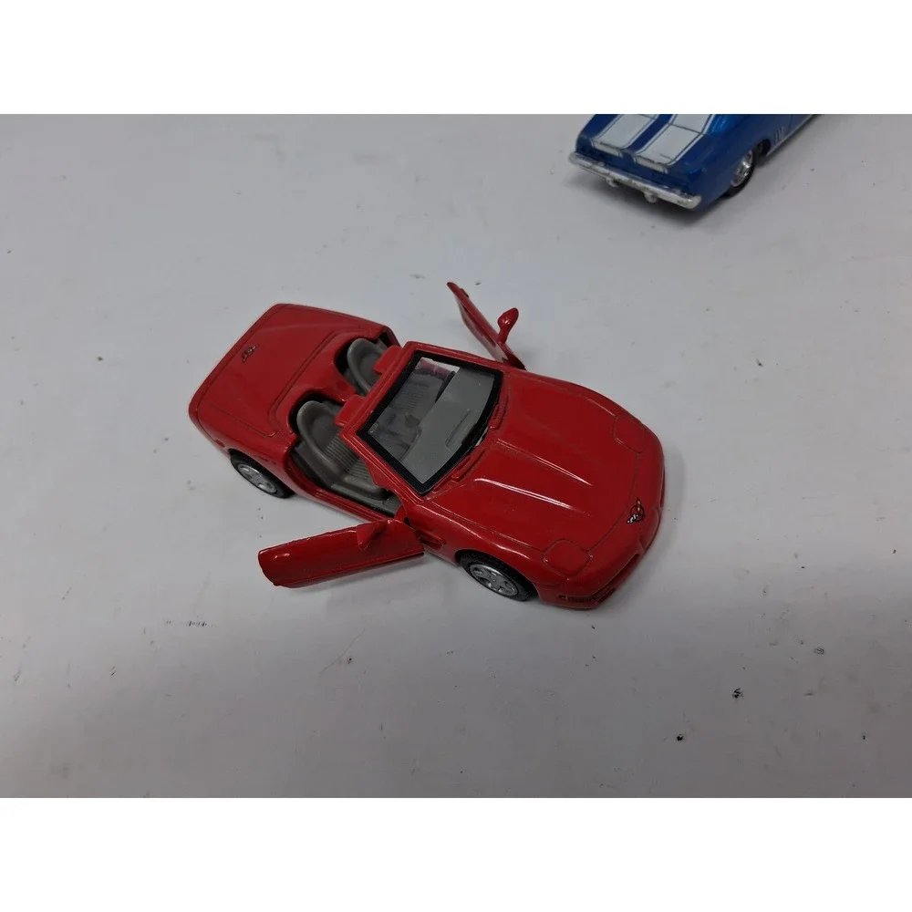 Ertl 1969 Camaro Z28 Blue & 1998 Corvette Red 1:43 Diecast Model Car Lot. W